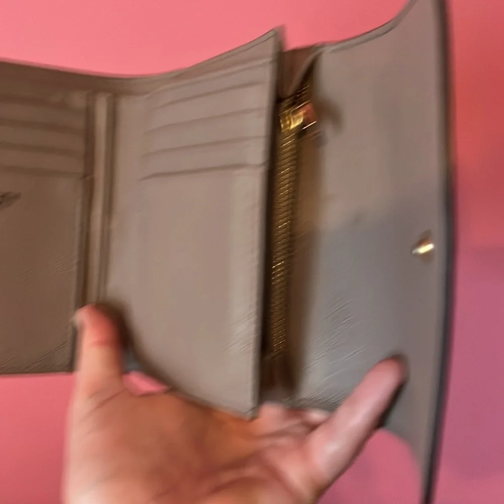 Tory Burch Wallet - Picture 3 of 9